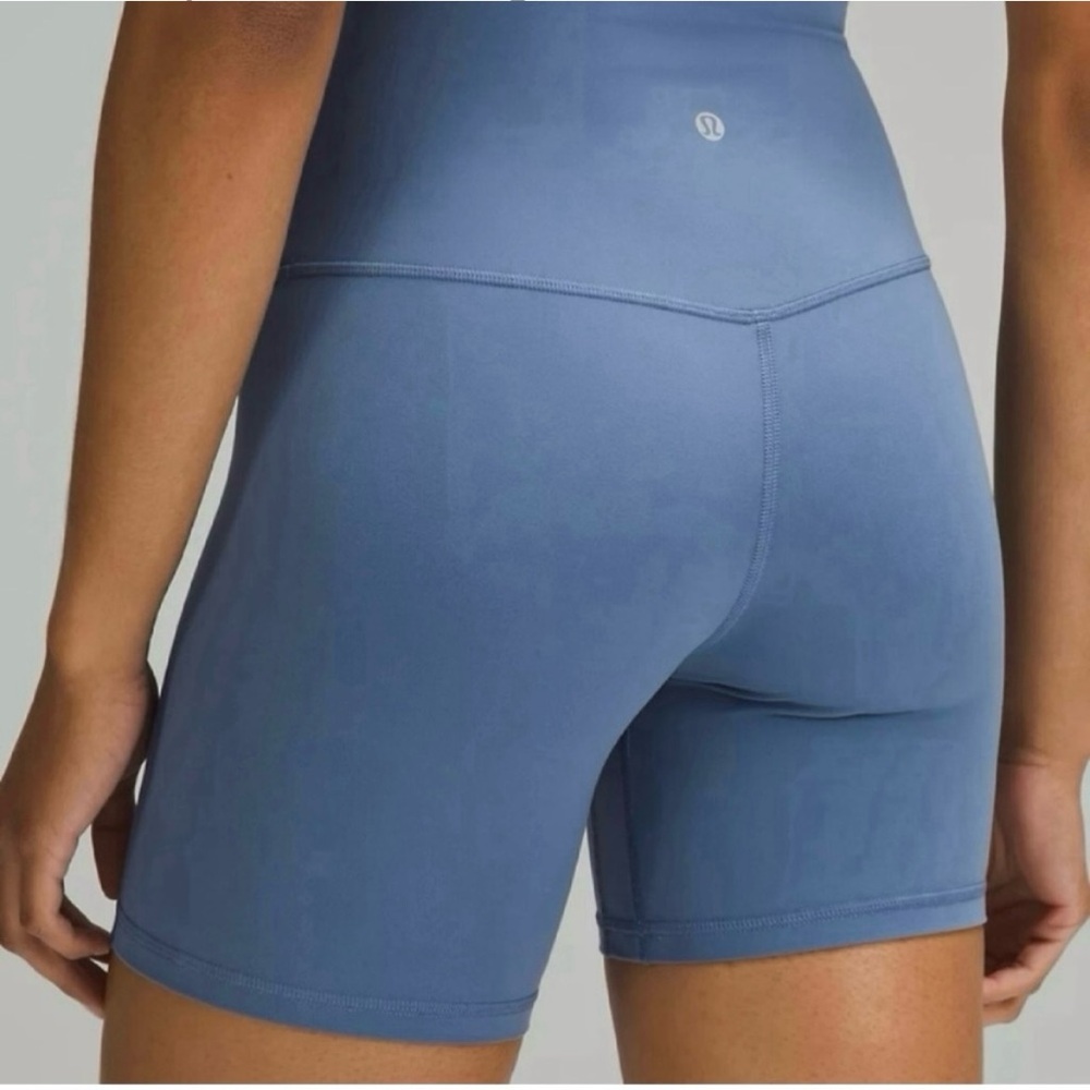 NWT - Lululemon Align HR 6" Short Oasis Blue. Size: 4